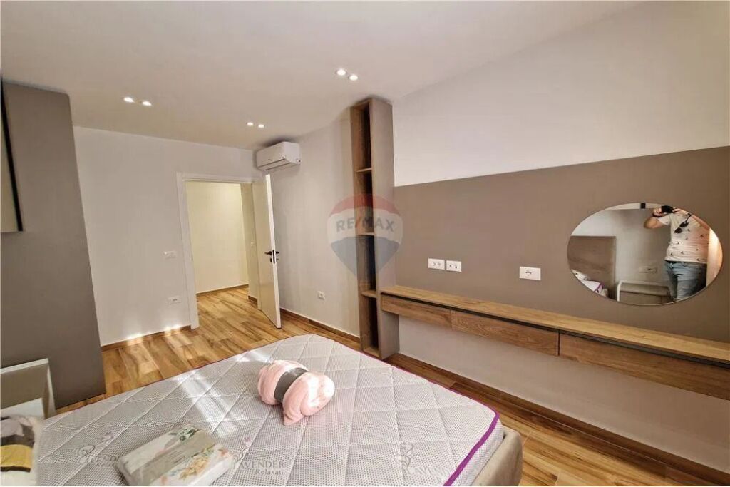 🏡 Apartament 2+1 me Qira në Skele, Vlorë