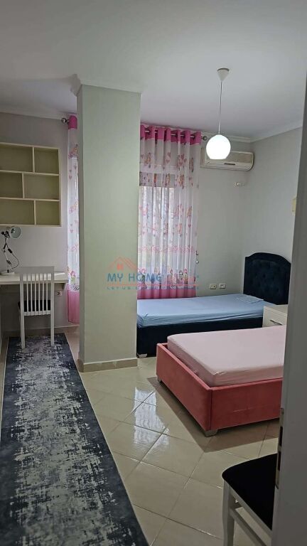 Apartament 2+1 me qira te Kodra e Diellit Tirane