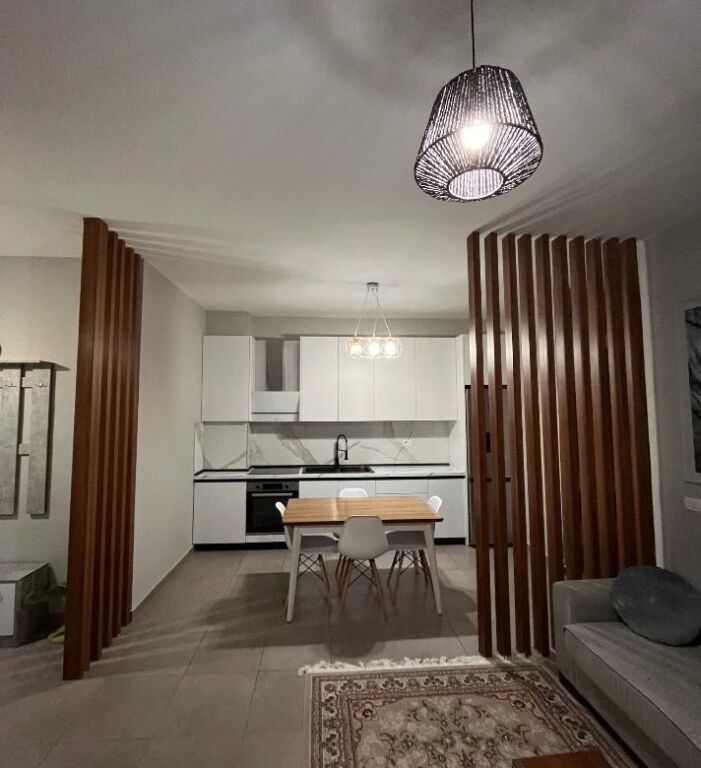 Qera | Apartament 1 + 1 | Pallatet e Verdha/Casa Italia | 450 €/muaj