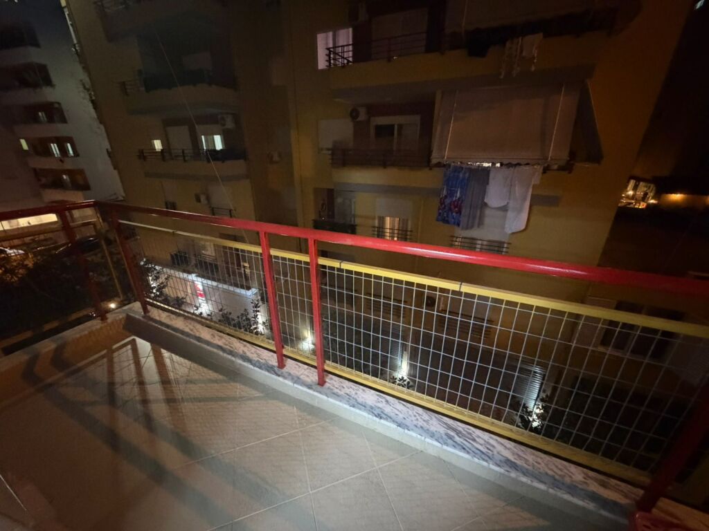 Jepet Apartament me qera