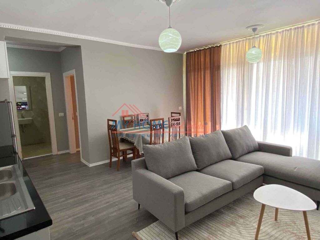 Apartament 1+1 me qera Bulevardi i Ri ne Tirane