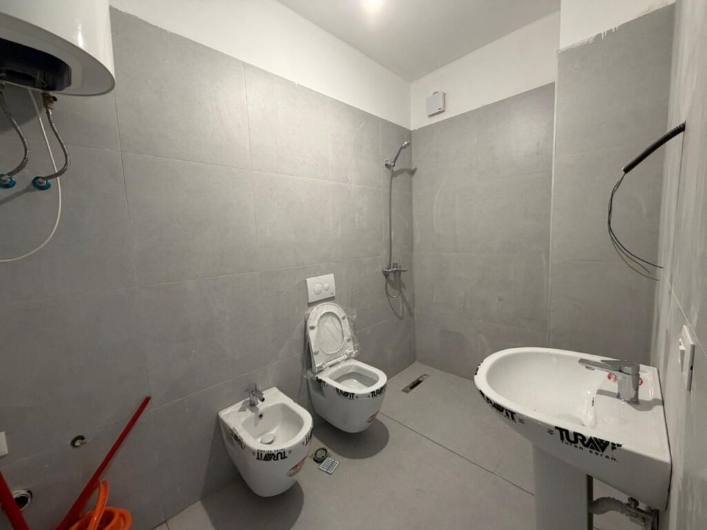 Apartment 1+1 for rent at Aura in Lapraka.