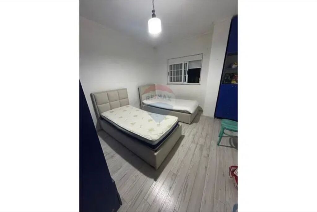 APARTAMENT 2+1 PER QIRA TE KOMUNA E PARISIT