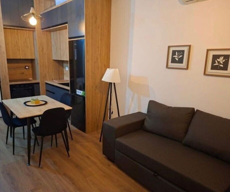 apartament 1+1 me qira prane Mangalemit