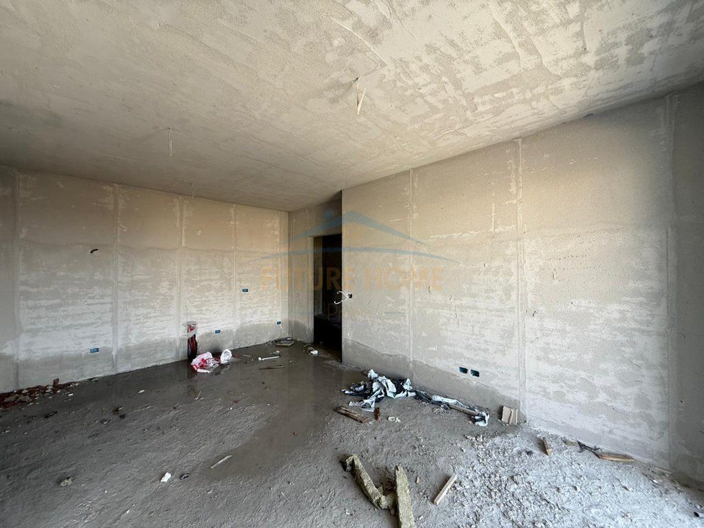 In vendita, Appartamento 2+1, Porcelan, Tirana