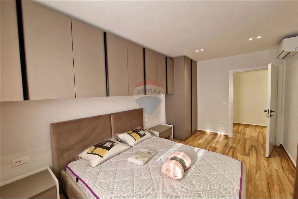 🏡 Apartament 2+1 me Qira në Skele, Vlorë