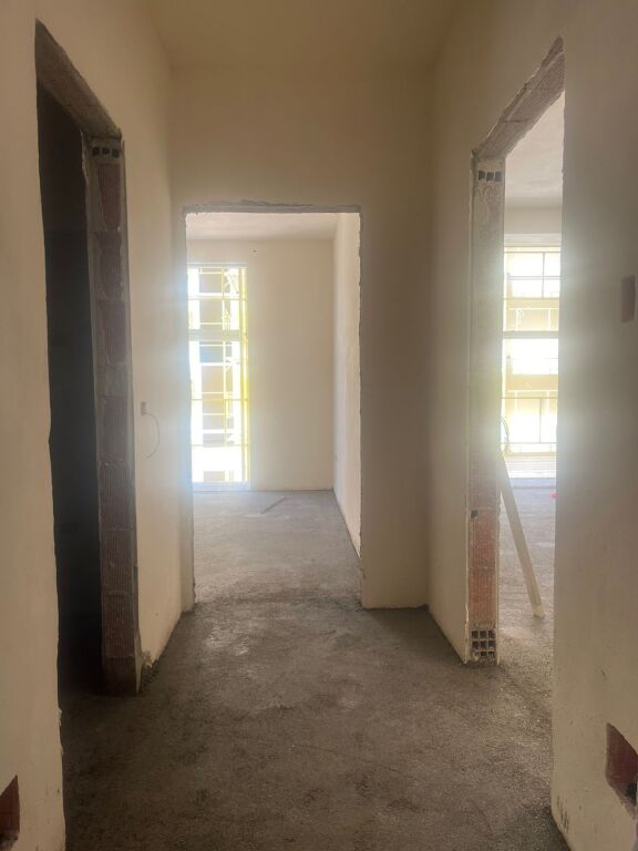 Shitet apartament 1+1 me ballkon