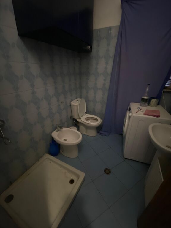 APARTAMENT ME QERA 2+1 STADIUMI DINAMO 50.000 LEKE FH-58789