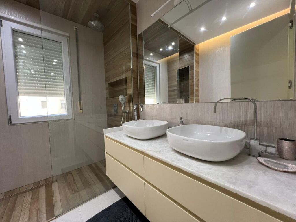 Apartament 2+1 tek Pavaroti