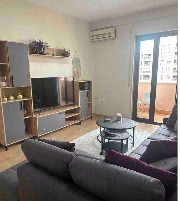 FOR RENT 1+1 APARTMENT AT BARRIKADAVE STREET