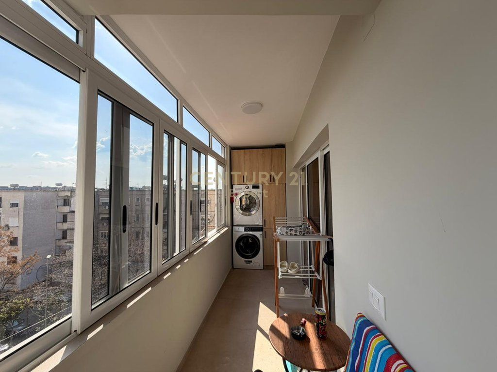 Vendiamo appartamento 1+1 in edificio esistente vicino a Varri Bamit 115.000 € Superficie totale 69m2