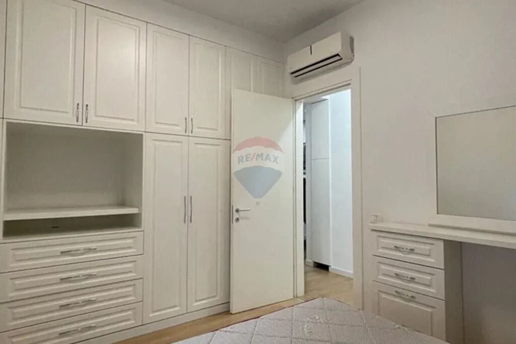 Apartament 2+1 per qira tek Kompleksi Delijorgji!