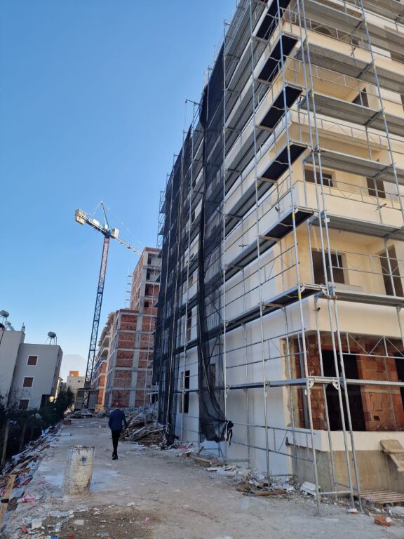 Shitet apartament 1+1 ne Kamez/54,000 Euro