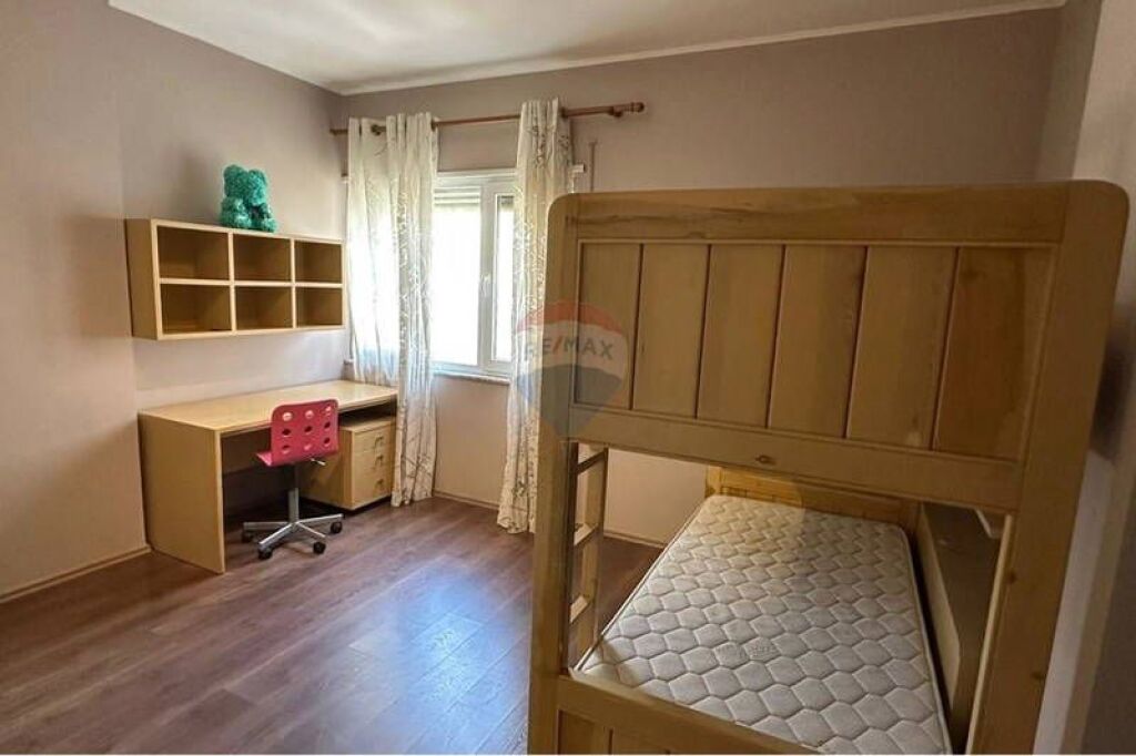 Apartament me qira 3+1