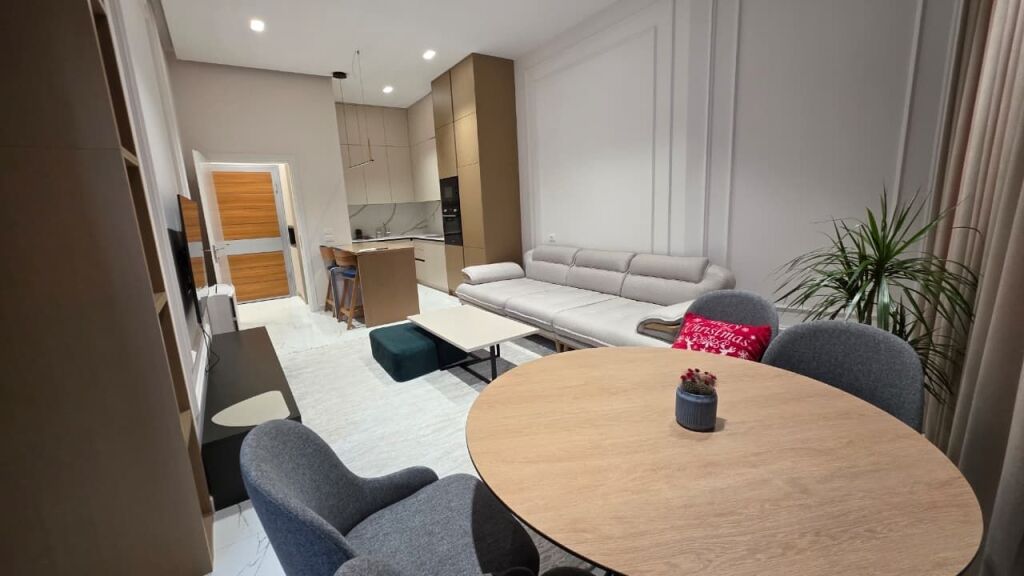 Apartment 1+1 for rent at Durres Street plus post