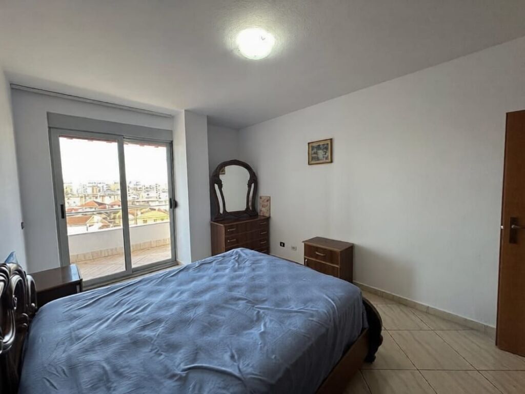 APARTAMENT ME QERA 2+1 BRRYLI 550 EURO FH-58625
