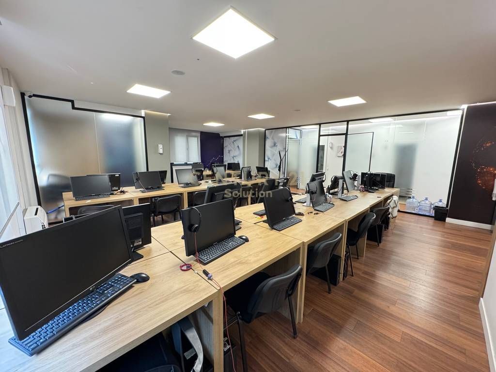 JEPET ME QIRA AMBIENT BIZNESI TEK SHALLVARET