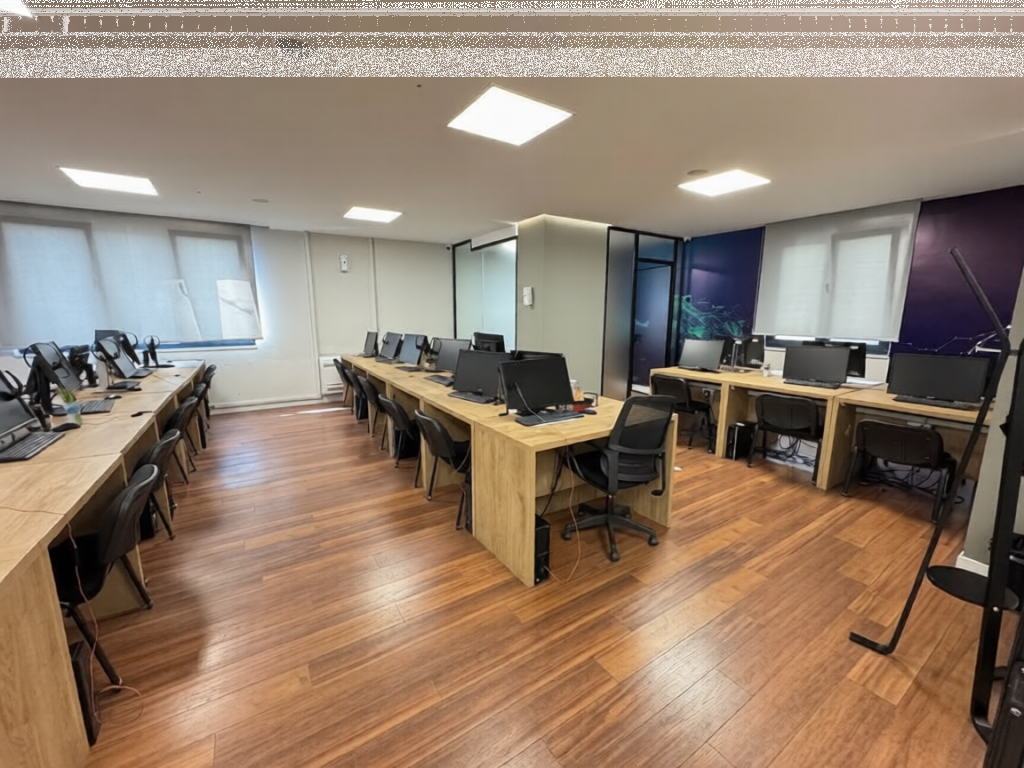 AMBIENTE COMMERCIALE IN AFFITTO A SHALLVARET!