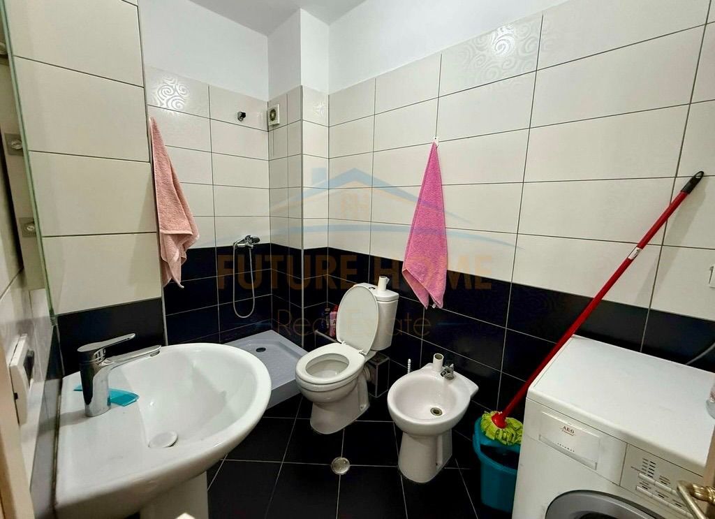 🏠 Jepet me Qera 2+1 Super i Bollshëm te Unaza e Re! 📍