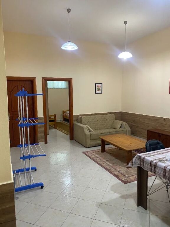 Qera | Shtëpi private 1 + 1 | Spitali Amerikan 2 | 350 €/muaj
