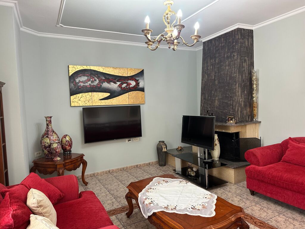 Vile Private me Qira Ali Dem