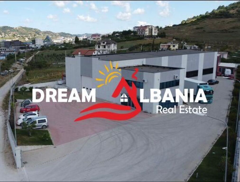 Warehouse for sale on the Tirana-Durres Highway near City Park ID(4181070)