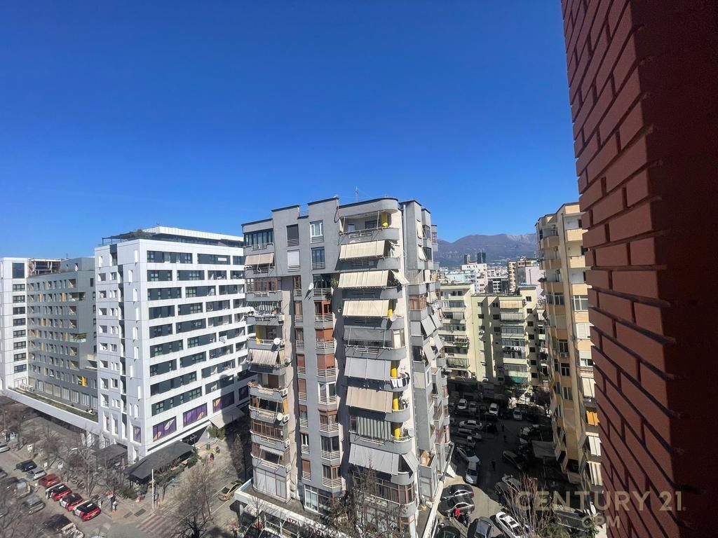 JEPET ZYRA ME QIRA TEK KOMPLEKSI DELIJORGJI!! 11,530 € /Muaj