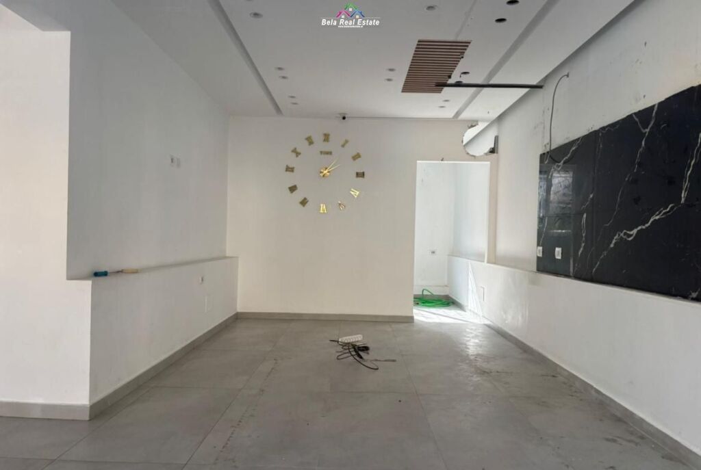 Negozio in Affitto presso l'ex Parco (ID BL21821) Tirana