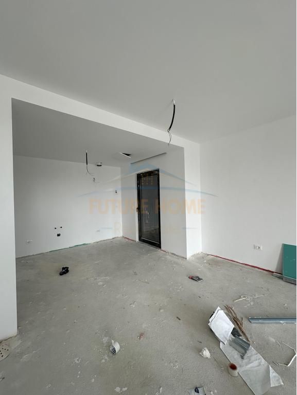 Affitto, Appartamento 3+1+2 (Per Ufficio) , Stadio Air Albania, Tirana