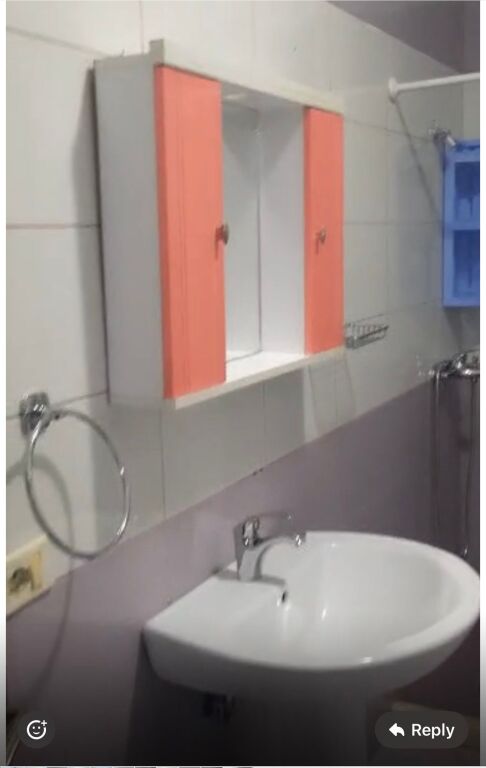 2+1,i mobiluar te kfc ja ne astir,500 mije leke