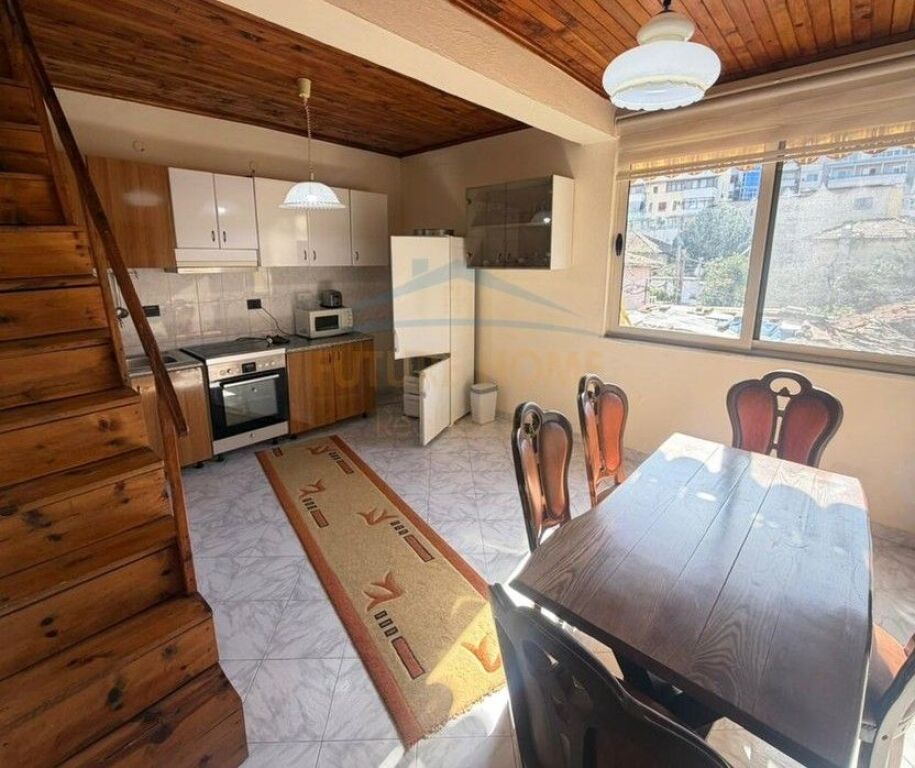 Rent, Apartment 2+1+Veranda, Dibrës Street
