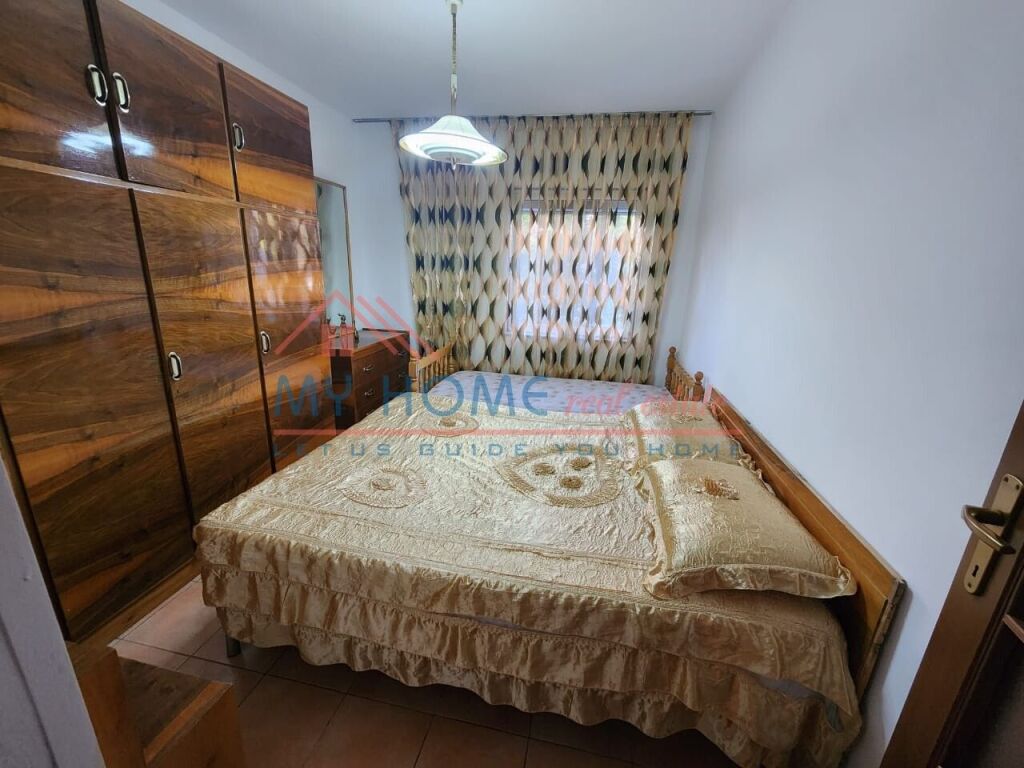 Apartament 2+1 me qera tek Pazari i Ri ne Tirane
