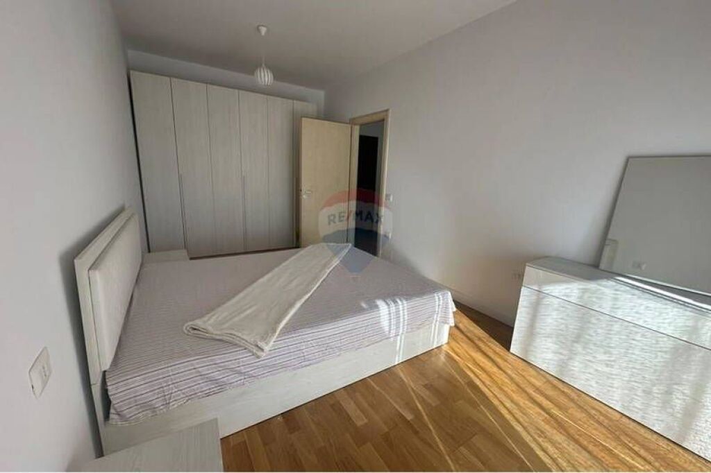 Modern apartment 2+1+2 with parking and 2 balconies