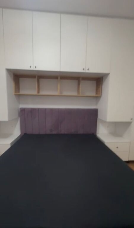 Affittasi 2+1, Astir