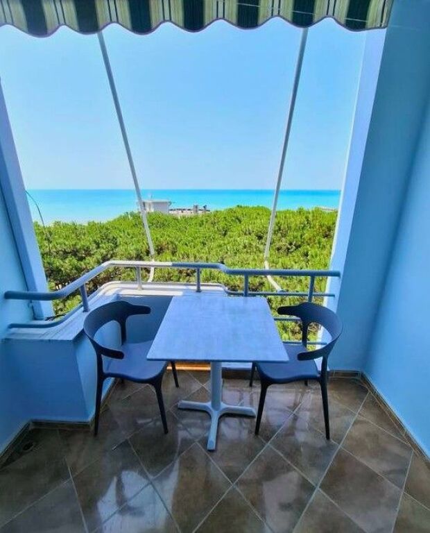 Shitet apartament 2+1 tek Mali i Robit Durres!