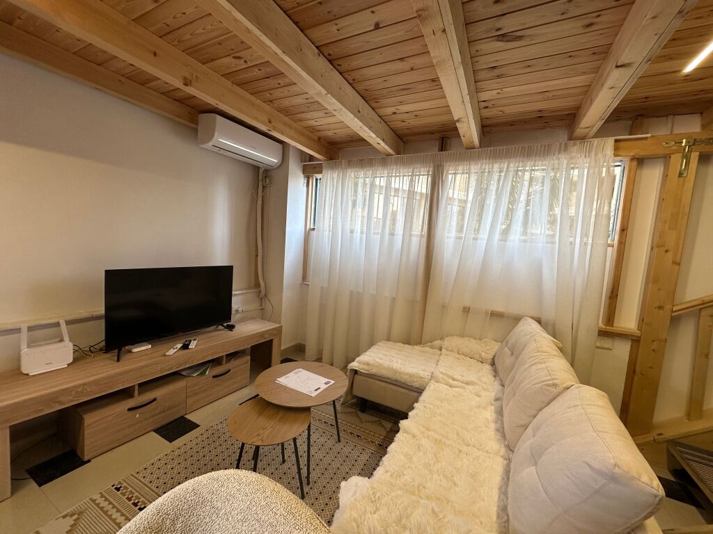 Duplex for rent Selvia