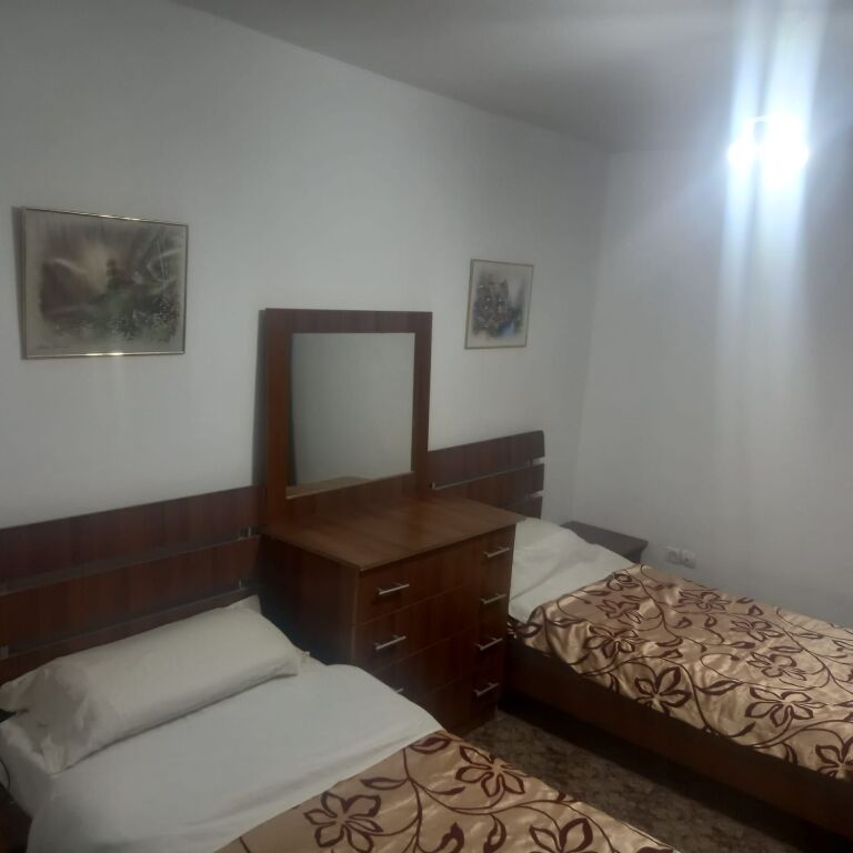 Apartment 2+1 per qera