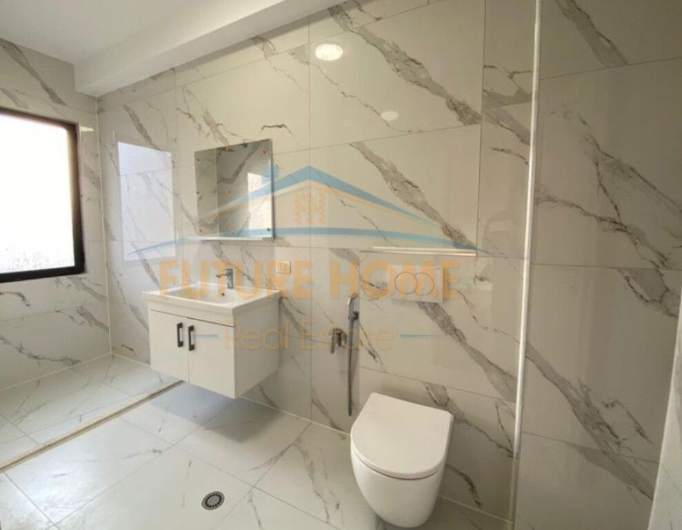 Shitet, Apartament 1+1, Unaza e Re