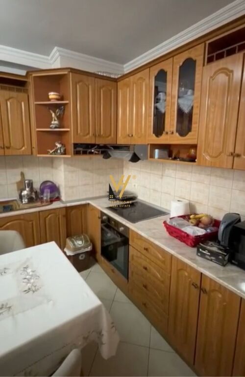 JEPET APARTAMENT 2+1+BLK ME QIRA TE CASA ITALIA 45.000 LEKE
