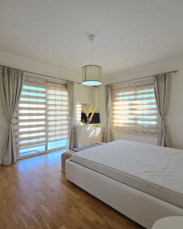 SHITET PAPAFINGO 2+1 TE LIQENI I THATE 270.000 EURO