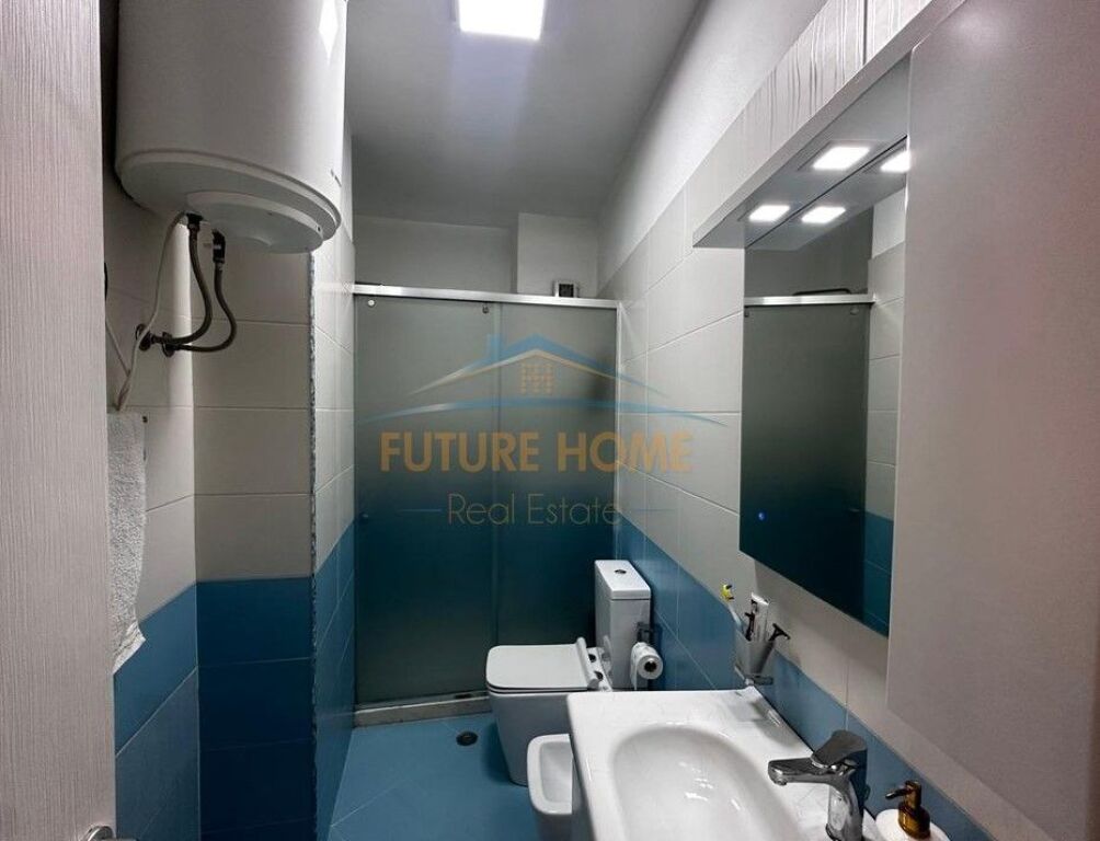 Shitet, Apartament 3+1+2 ,Unaza e Re ,Tirane