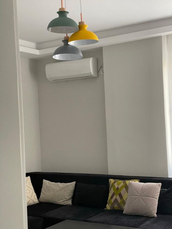 Jepet me Qira Apartament 1+1 – ASTIR - (Prane Bar Artistit) !