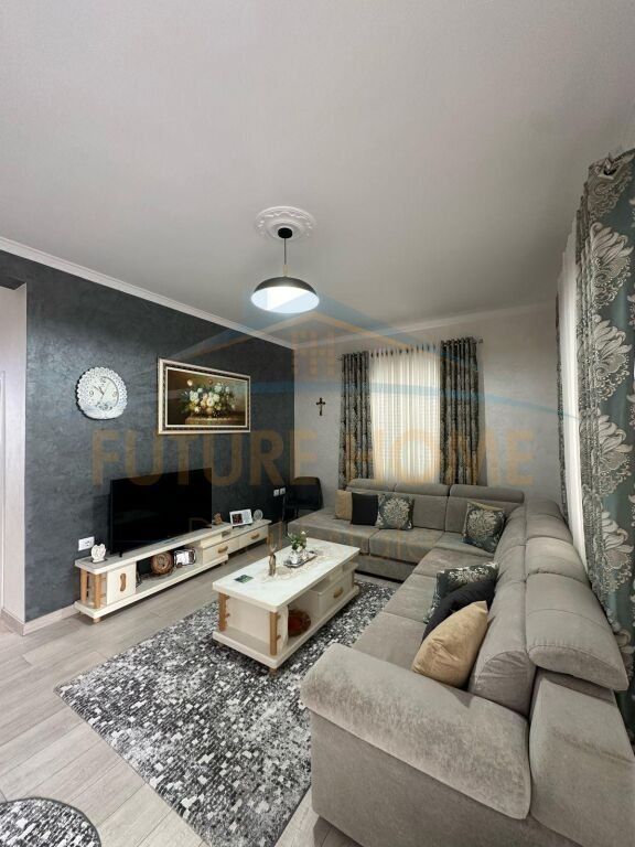 Qera, Apartament 2+1, Vilat Gjermane