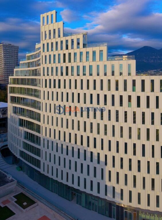 Ufficio Premium in Affitto Met Building Viale Jean Dark