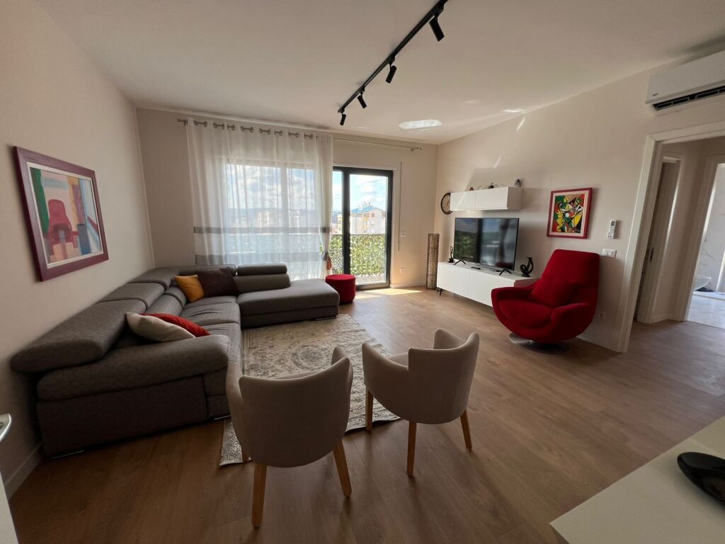 APARTMENT 2+1 FOR RENT MYSLYM SHYRI