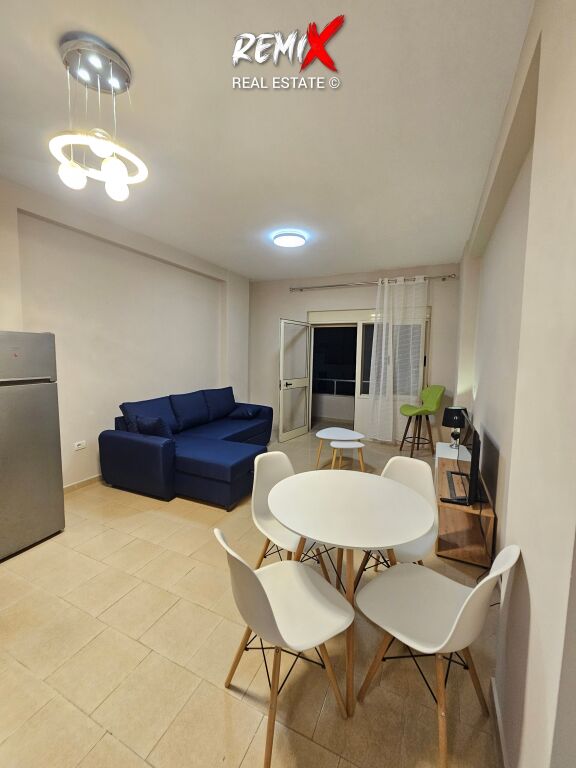 GARSONIERE PER SHITJE PRANË HOTEL ADRIATIK, PLAZH – DURRËS