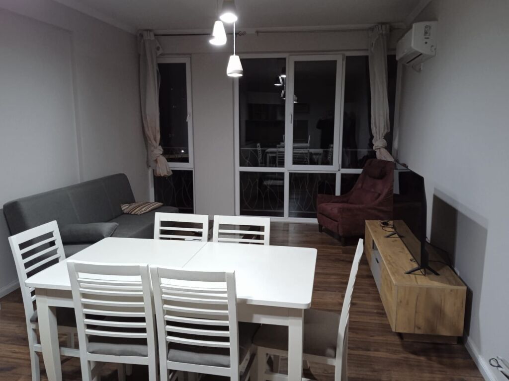 Affittasi 2+1+2 a Selvia