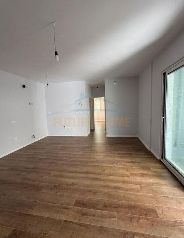 Shitet, Apartament 2+1+2, Rruga e Dajtit, Fresk