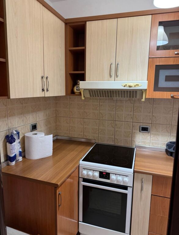 🏠 Apartment for Rent at Shkolla e Bashkuar, NEAR QSUT HOSPITALS