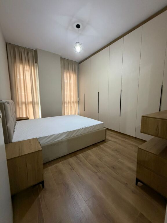 Jepet me Qera: Apt. 1+1 (📍Univers City - QTU ) Hera e parë me qera || 100% e re ✨️ 42,000 lekë / Muaji 💶